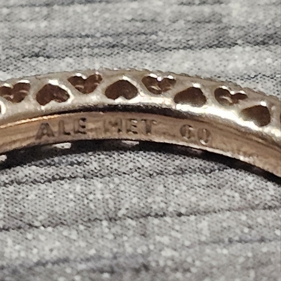 Authentic Pandora Sparkle & Hearts Ring - Picture 4 of 4